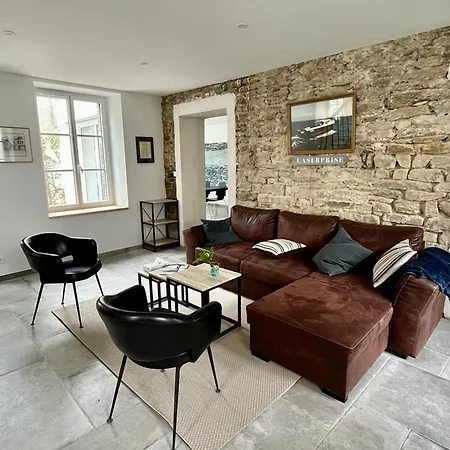 Maison Renovee Coeur De Groix, 9 Couchages - Fr-1-813-13